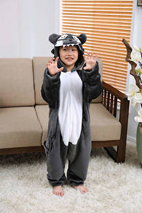 大灰狼睡衣男童连体衣防踢宝宝动物儿童秋冬卡通法兰绒家居家冬季