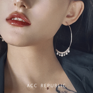accrepublic欧美夸张耳挂新款高级感小众设计镶钻珍珠耳骨夹耳饰