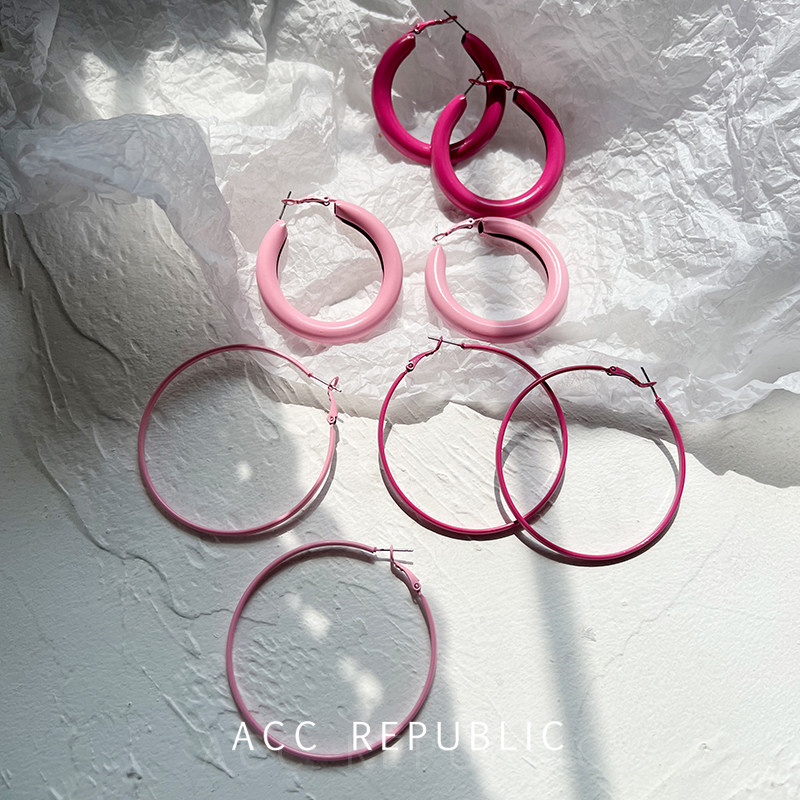 accrepublic 芭比粉经典大圈圈耳环轻奢朋克糖果色个性圆圈百搭女