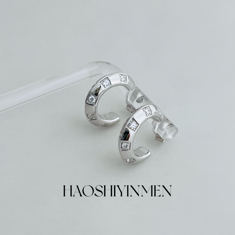 设计师款S925纯银镀铑金棋盘格满钻耳环女小众设计感高级轻奢耳饰,饰品/流行首饰/时尚饰品新,银饰耳饰,淘宝优惠券,粉丝福利购,淘宝优惠卷