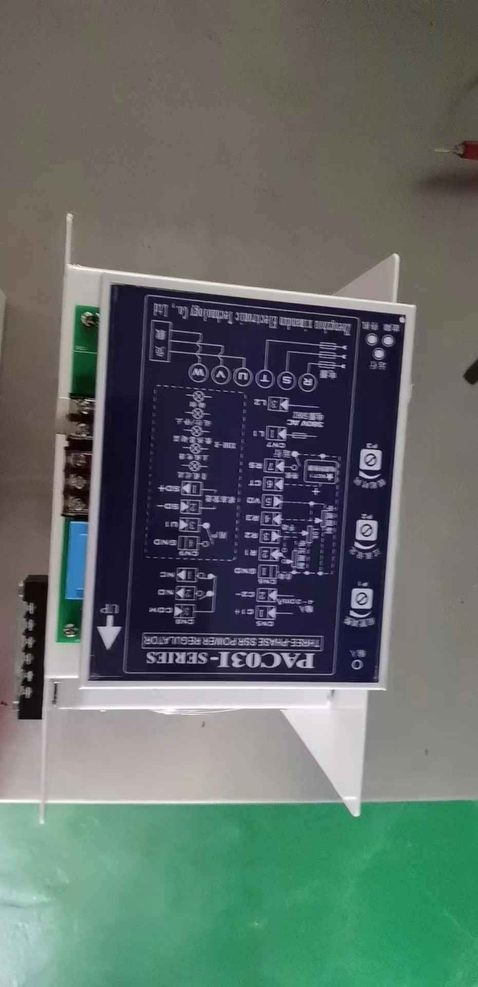 希曼顿三相电力调整器PAC03I
