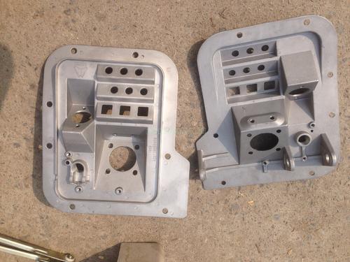 豪沃离合器踏板支架组合支架油门离合器总泵安装固定AZ9725360020