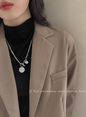 钛钢装饰卫衣链条项链女笑脸搭配毛衣链子轻奢高级感新款T恤配饰