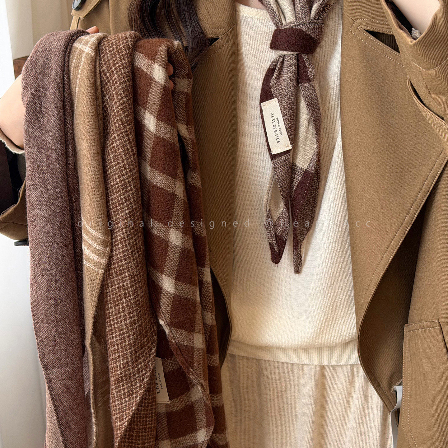 美拉德复古格子围巾女秋冬高级感系脖三角巾日常百搭保暖领巾配饰