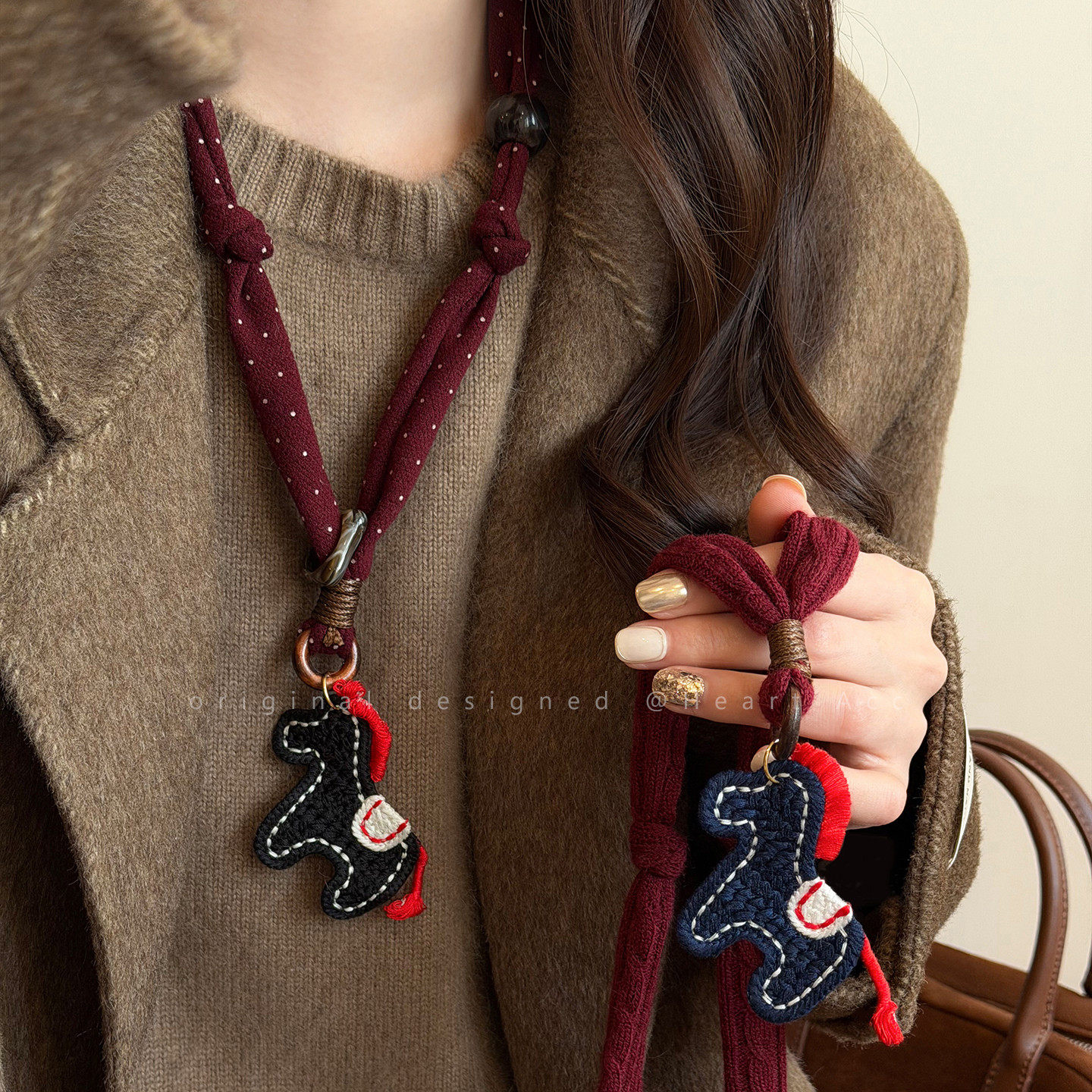 红色布艺格子小马抽拉项链女秋冬长款抽拉毛衣链本命年高级感配饰,饰品/流行首饰/时尚饰品新,项链,淘宝优惠券,粉丝福利购,淘宝优惠卷