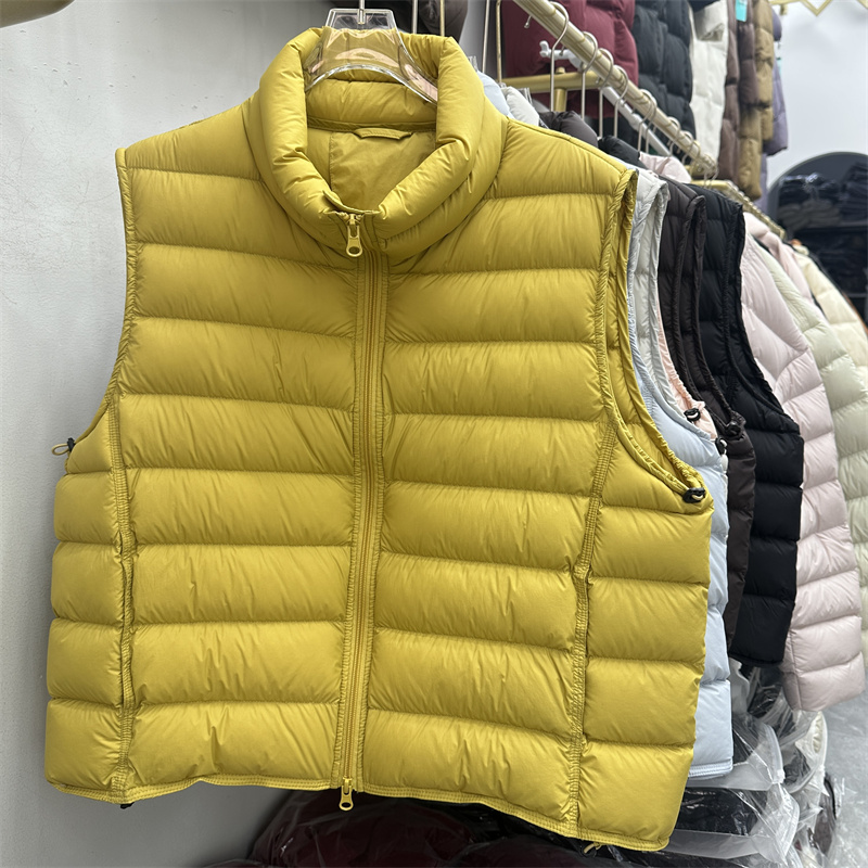 MISSFOFO立领加长9格排骨羽绒马甲女2025冬90白鸭绒轻薄马夹坎肩