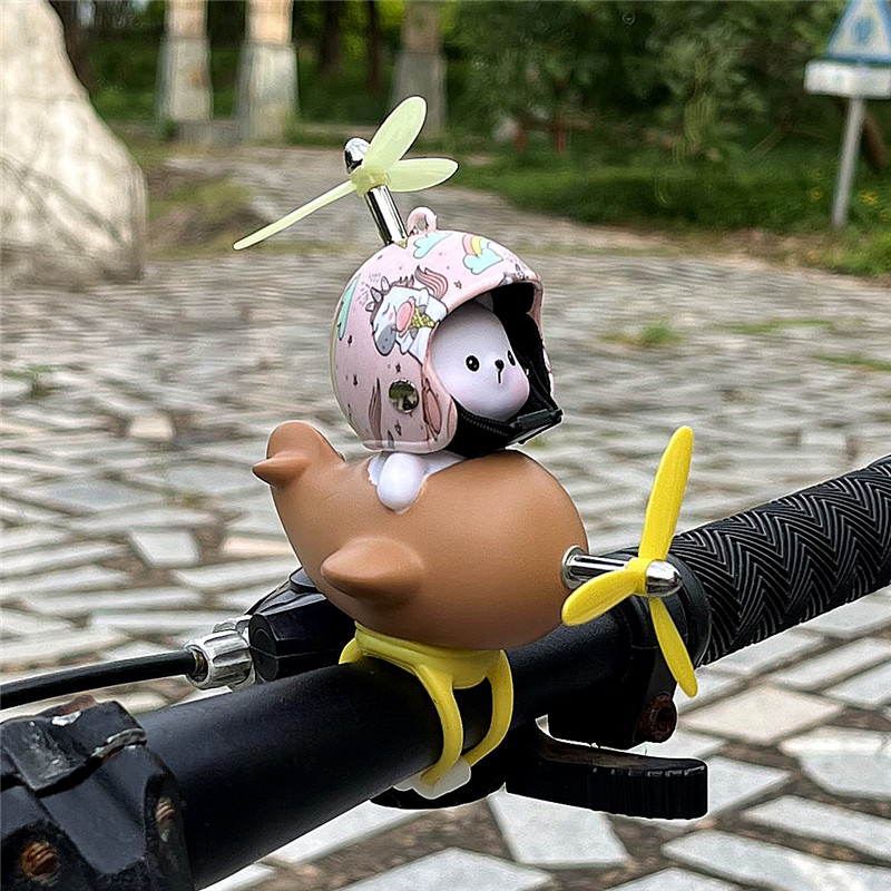 可爱潜水艇小熊电动车装饰品小黄鸭摆件摩托车自行车配件头盔挂饰
