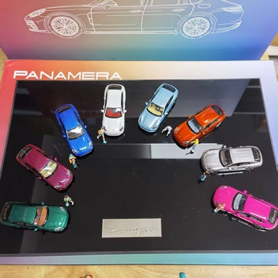 Liberty 1:64保时捷帕拉梅拉套装8车套附展示盒 仿真合金汽车模型