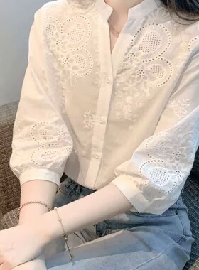 2026春秋季新款衬衫绣花镂空七分袖V领衬衣洋气减龄女式通勤小衫