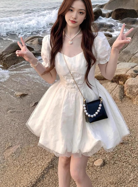 法式甜辣小众高级网纱拼接泡泡袖连衣裙女学生超仙花苞裙公主女装
