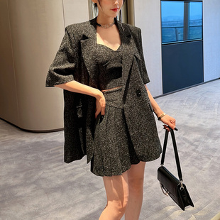 小吊帶 楊楊 高腰半身裙三件套 西服外套 女短袖 西裝 百褶裙套裝