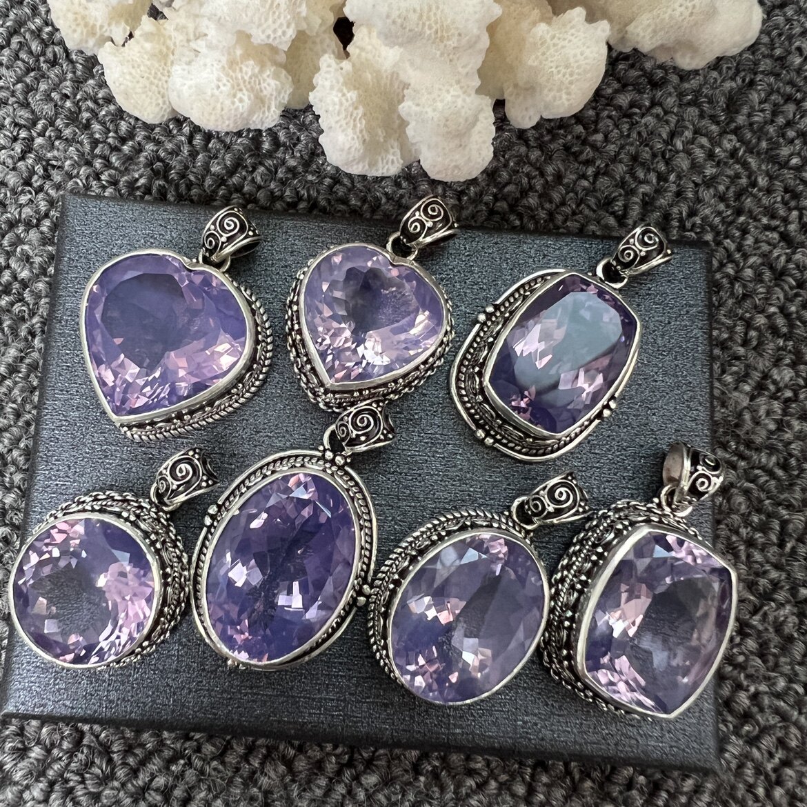 NEPAL HANDMADE INLAY NATURAL LAVENDER AMETHYST SILVER PENDANT RING SILVER BRACELET
