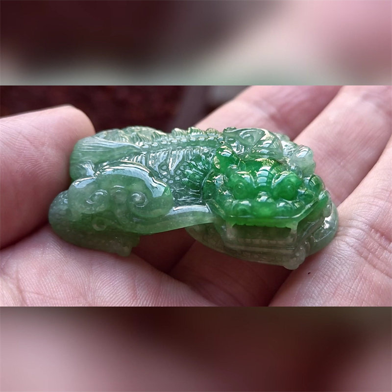 9608翡翠貔貅吊坠男女冰糯种高端玉石器霸王皮丘挂件天然A货