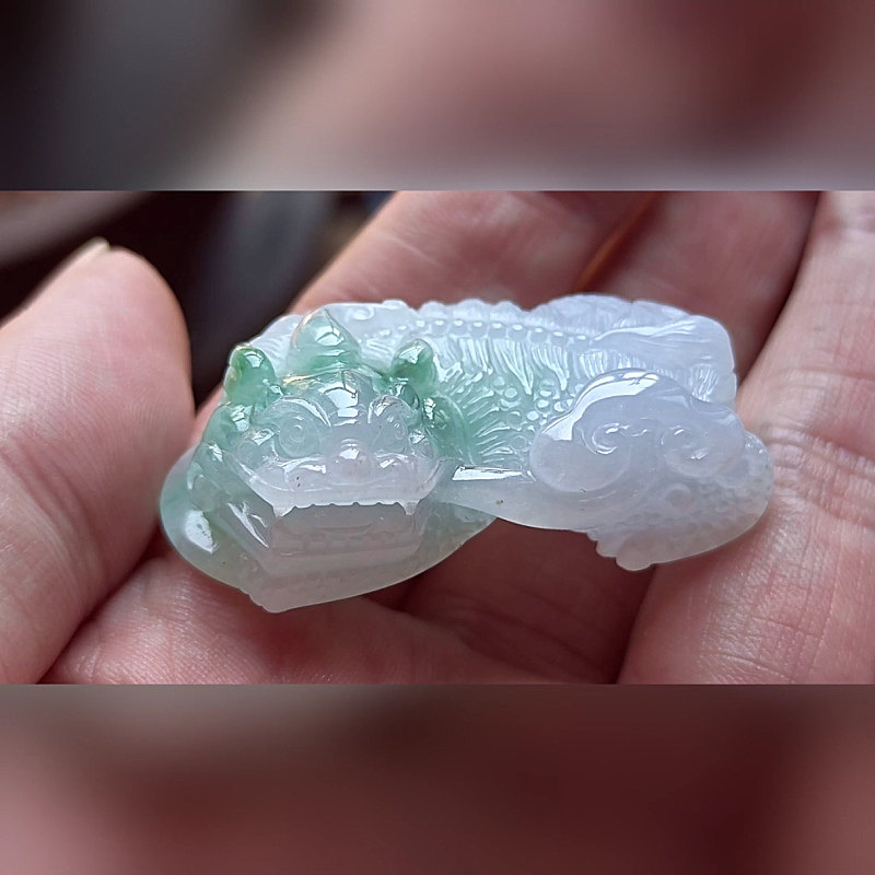 5713翡翠貔貅吊坠男女冰糯种高端玉石器霸王皮丘挂件天然A货招财