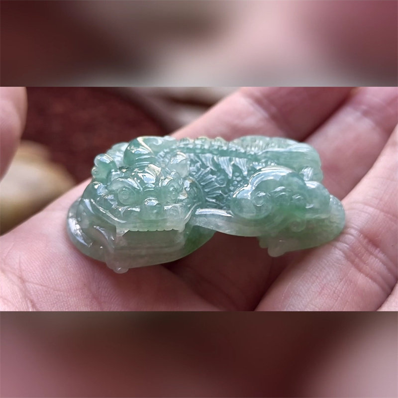 6627翡翠貔貅吊坠男女冰糯种高端玉石器霸王皮丘挂件天然A货