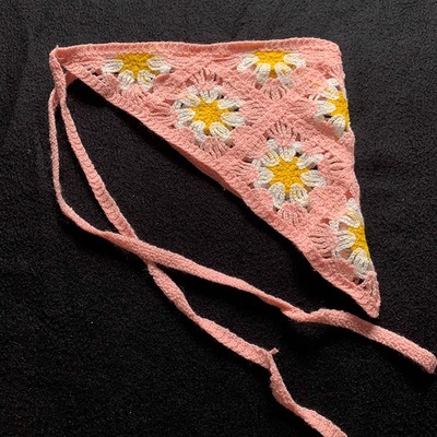 钩花三角巾头巾女2025新款包头多巴胺针织发带头饰屁帘腰链腰封潮