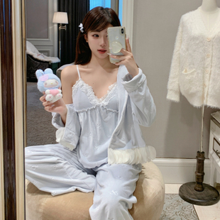 欧若拉睡衣女【蓝蝶云栖】冬日纯欲三件套带胸垫海岛绒保暖家居服