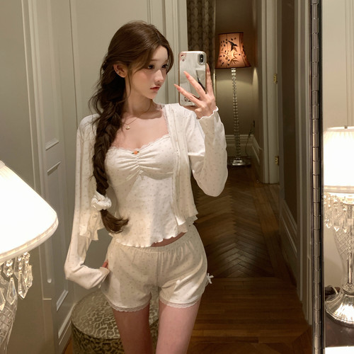 纯欲少女三件肤莫代尔带胸垫睡衣