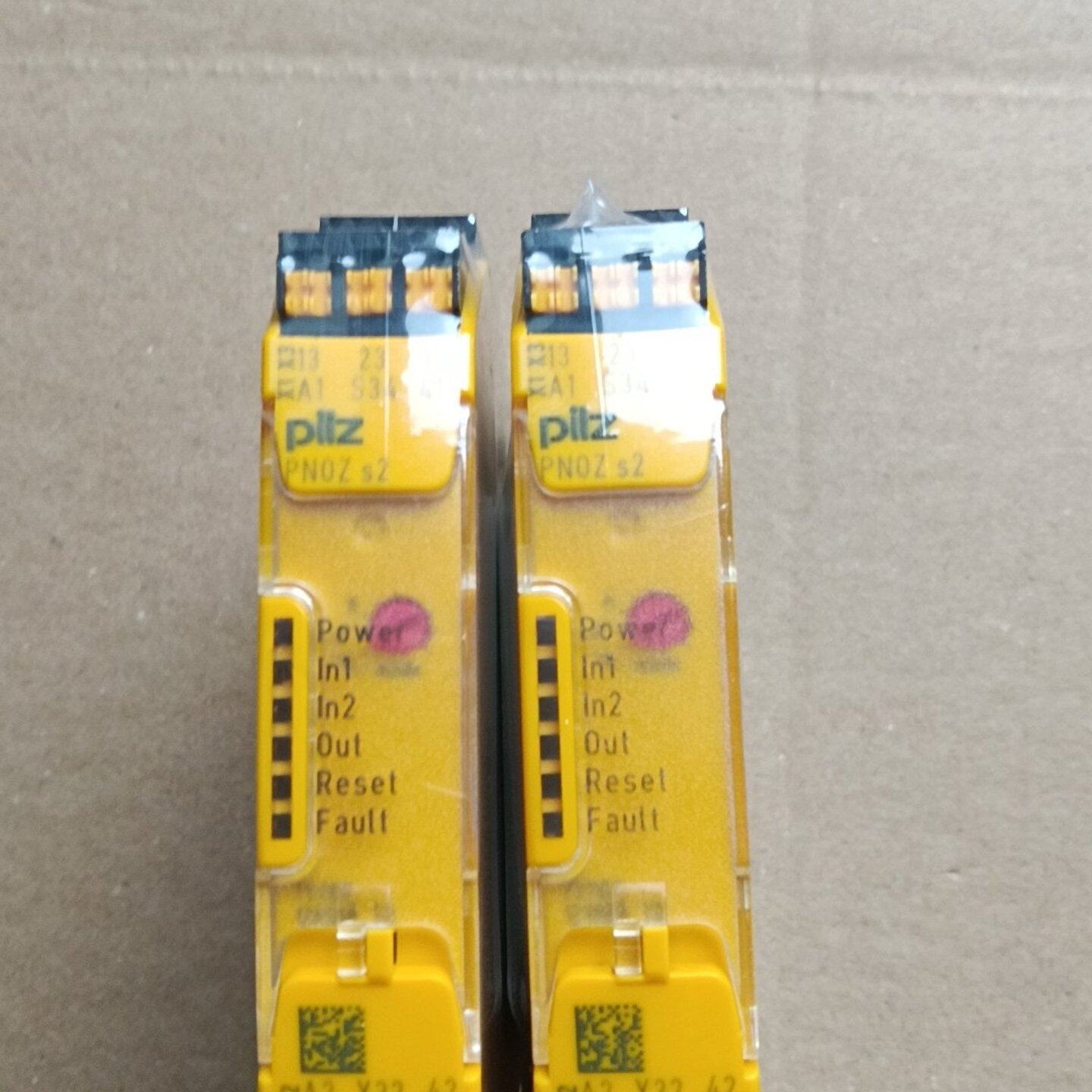 议价PILZ屁尔兹s2,订货号751102，未封，能维修