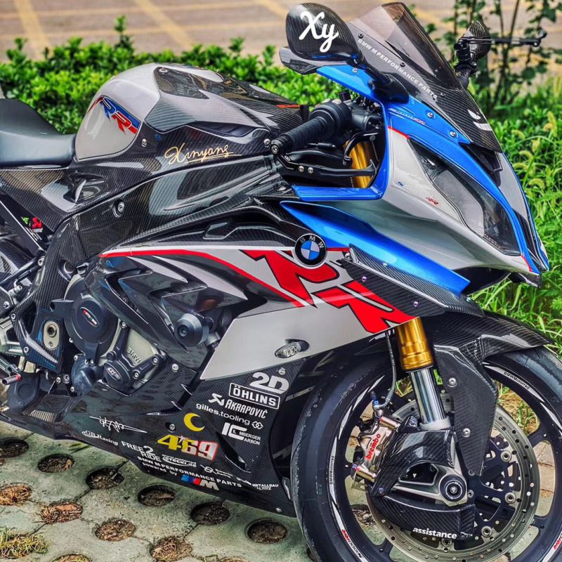 碳纤维前进气油箱保护罩挡泥板