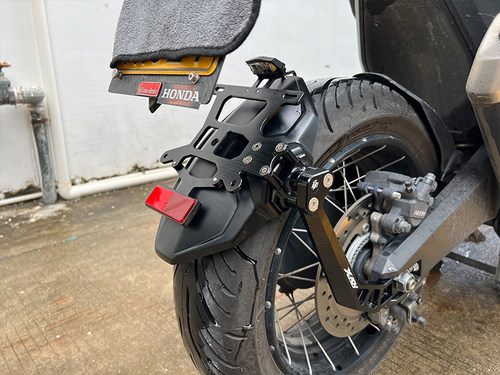 X-ADV750后挡泥板车牌照架