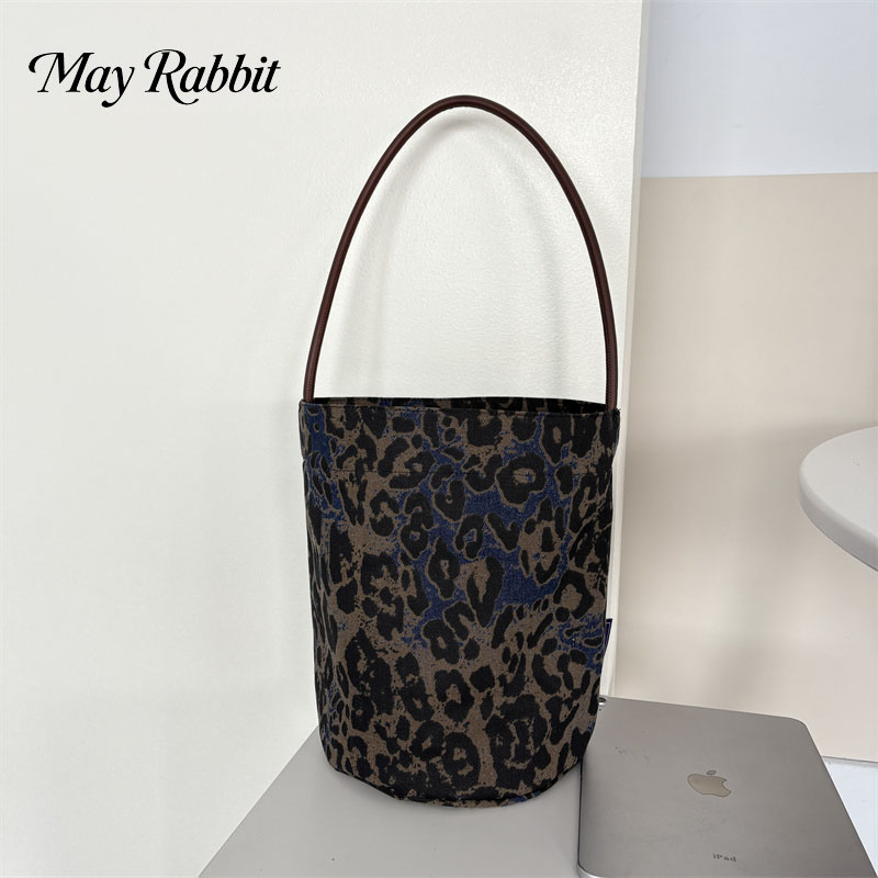 MAYRABBIT韩版小众蓝豹纹水桶包
