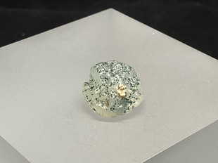 银根绿点点小吊坠绿玛瑙珠子阿拉善奇石天然原石尺寸18*12mm