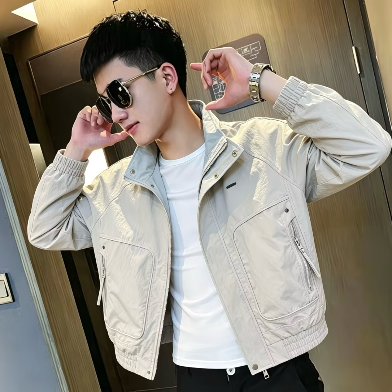 新款气质个性春秋款休闲风男生外套显瘦修身百搭时尚潮流帅气爆款