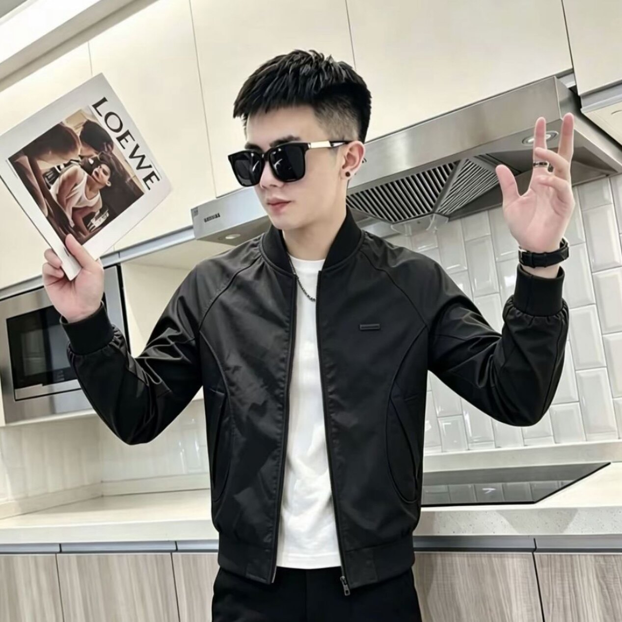 新款气质个性春秋款休闲风男生外套百搭显瘦修身时尚潮流帅气爆款