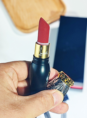 CL萝卜丁女王权杖口红001m# 不易脱色 黑管 情人节礼物 临期特价