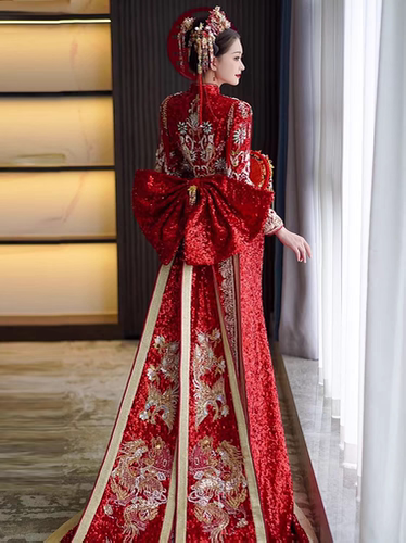 重工拖尾秀禾服出租2026新款新娘敬酒服高级结婚礼服中式婚礼奢华