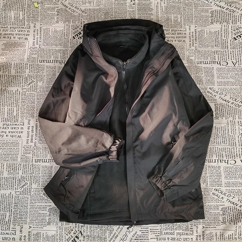 冲锋衣外套男女款春秋季户外防风防水登山服三合一可拆卸夹克