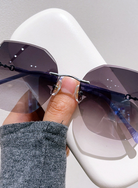 高级感太阳镜墨镜新款女无框切边