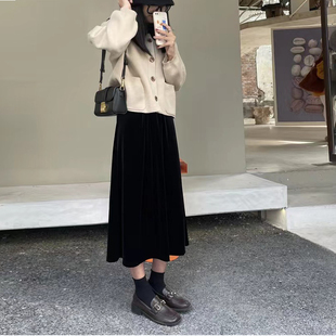 金丝绒半身裙女秋冬大码 高腰a字伞裙胖m梨型身材遮胯厚长裙 中长款