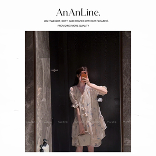 AnAnLine.【雾蓝花野】法式V领碎花显瘦沙滩连衣裙