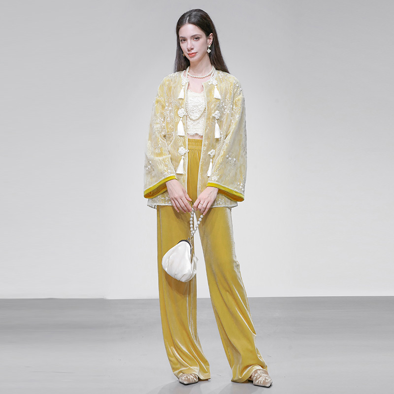 2025年冬季新款时尚休闲百搭长裤高腰松紧丝绒阔腿裤裤子女装