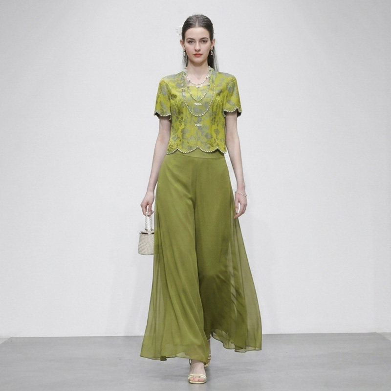 2026年夏季新款新中式方领泡泡袖提花上衣+高腰雪纺阔腿长裤套装