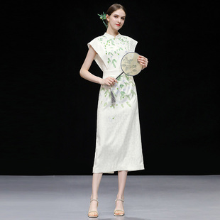 国风提花印花飞飞袖 新中式 收腰中开衩旗袍连衣裙 新款 2026夏季