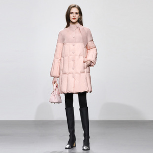 2025冬季新款气质优雅立领自带领巾连肩袖面料拼接灯笼袖羽绒服