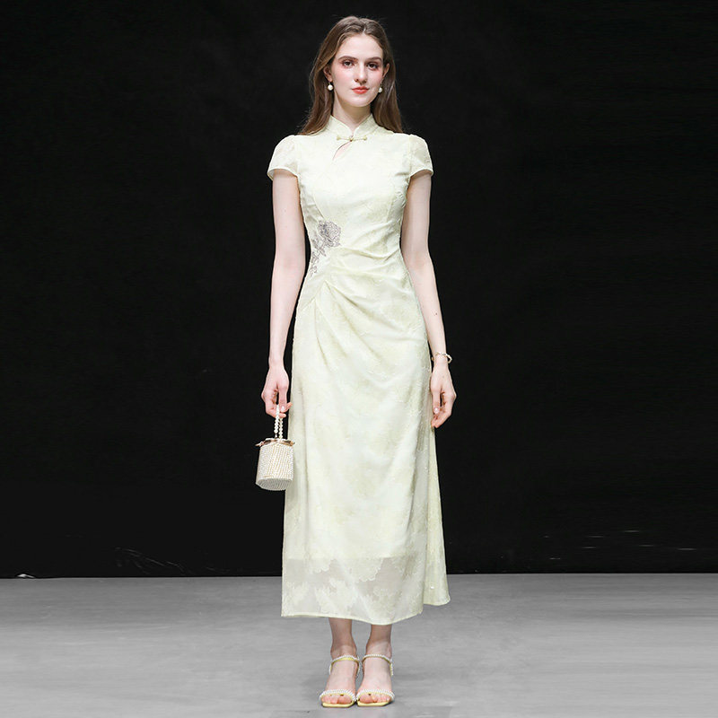 2026夏新款新中式国风立领镂空立体花收腰A字雪纺提花旗袍连衣裙