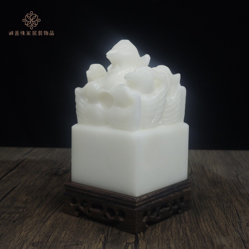 白玉九凤玉玺印章摆件