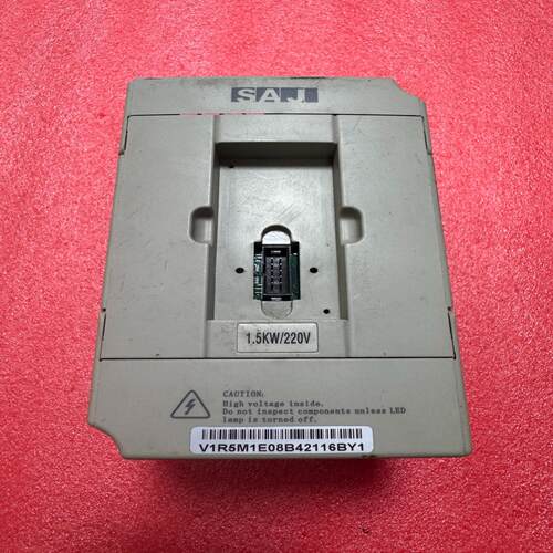 三晶8000 V1R5M1变频器拆机件成色如图功能包好【议价】