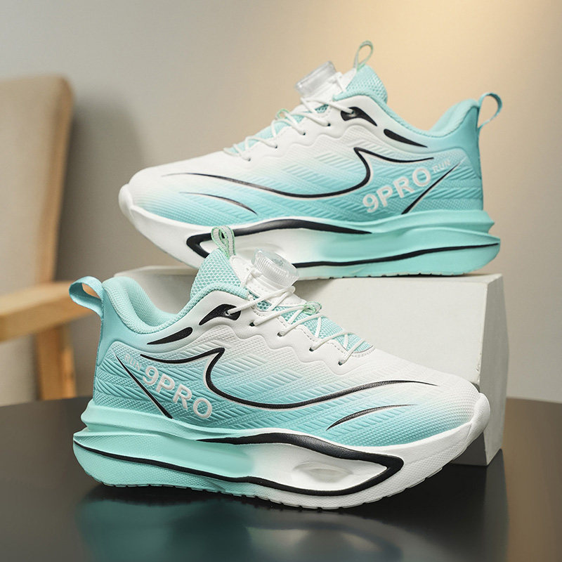 赤兔9pro跑步鞋男童体考比赛专用训练运动鞋学生旋转纽扣跑鞋皮面