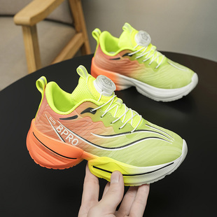 儿童运动鞋男童跑步鞋2025秋冬季新款中大童男孩轻便减震皮面防水