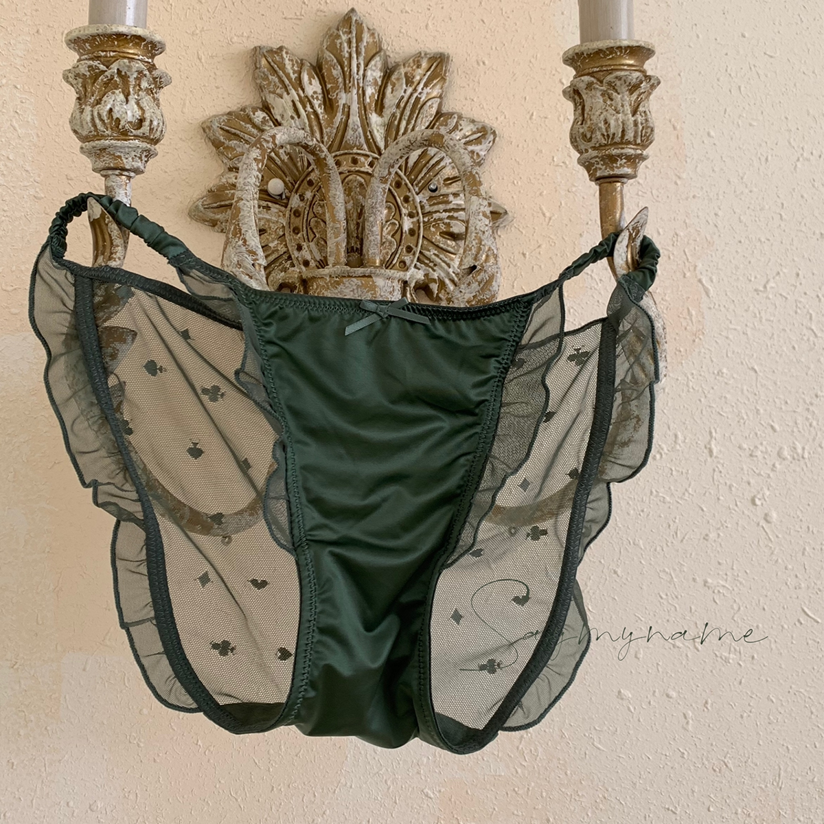 高端款品质缎面性感带女微透内裤