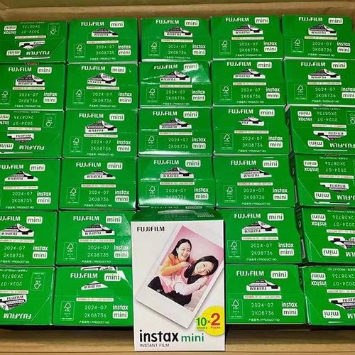 富士拍立得相纸 mini7/9/11/12/40/90mini通用三寸白边盒27年日期