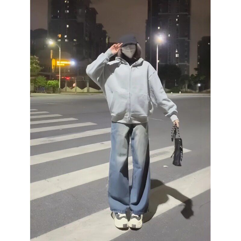 浅灰色宽松慵懒卫衣女冬季新款拉链连帽开衫外套韩系运动加绒上衣