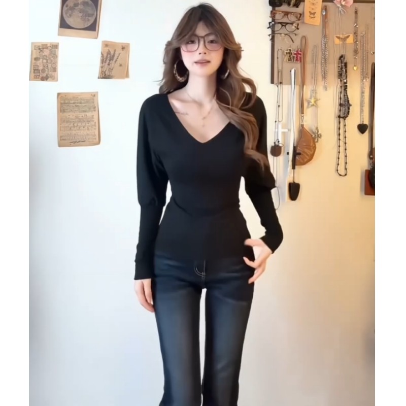 美式辣妹黑色V领正肩长袖t恤女秋冬季修身紧身收腰内搭打底衫上衣,女装/女士精品,T恤,淘宝优惠券,粉丝福利购,淘宝优惠卷