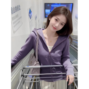 紫色修身短款外套女秋冬季韩系穿搭连帽卫衣拉链开衫加绒内搭上衣