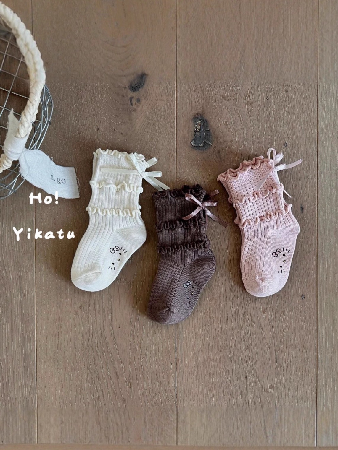 儿童袜子伊卡兔正品女童秋冬四季多层木耳边蝴蝶结蛋糕中棉袜8155